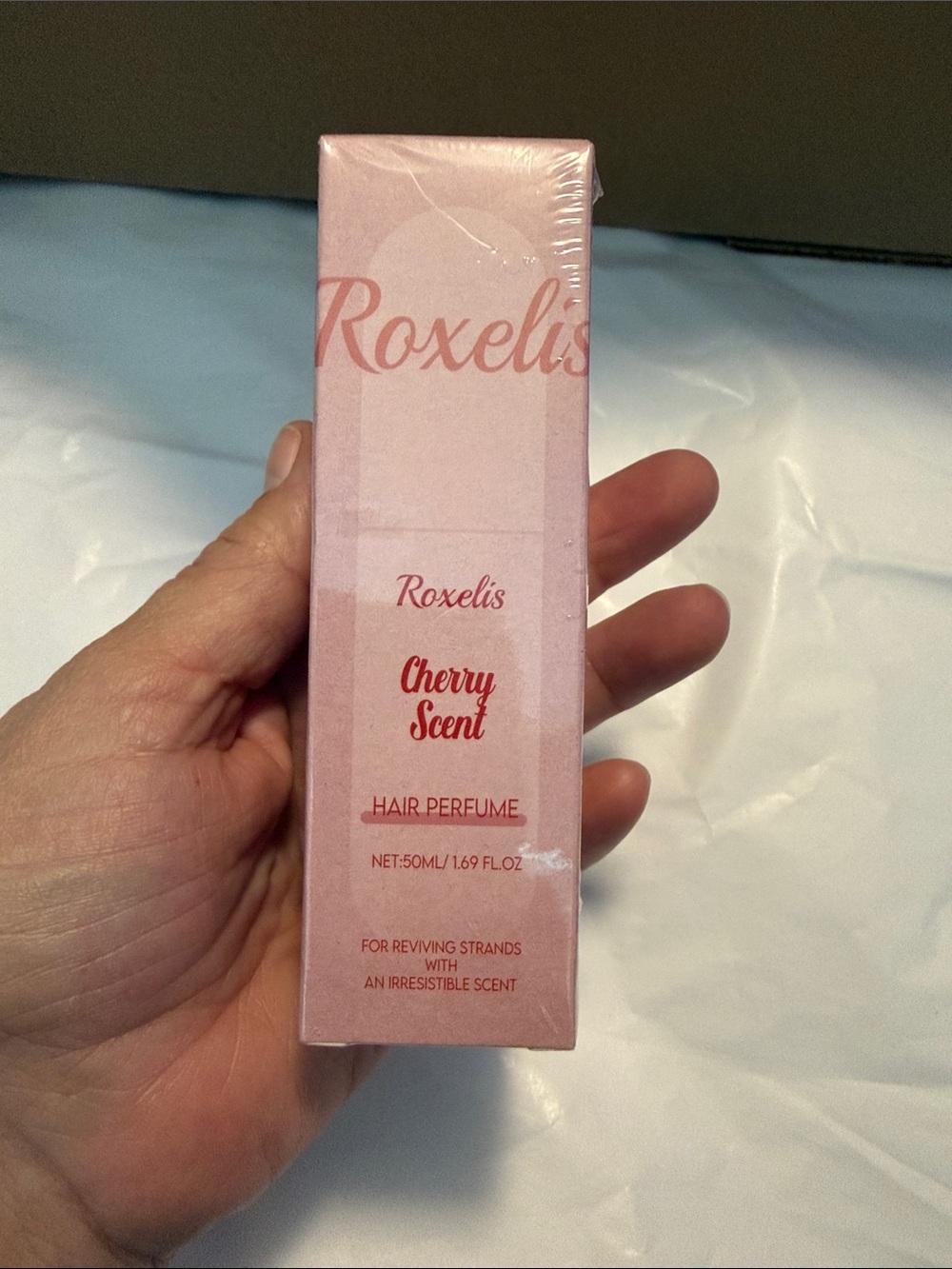 Cherry Scent Hair Perfume - Pink PLASTIC SEALED